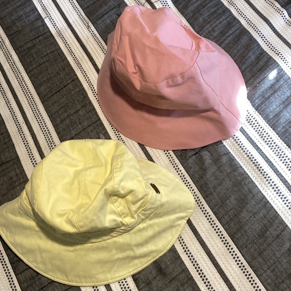 Bucket - Picture 3 of 15